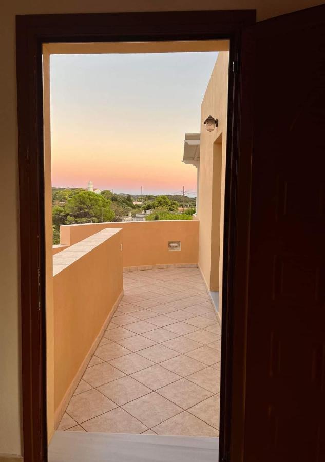 Emmanouil Apartment Kalamos  Екстериор снимка